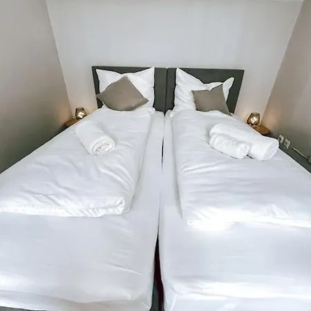 Doreyhome P6 I Modern Flat Ruhige Lage I 11 Personen *