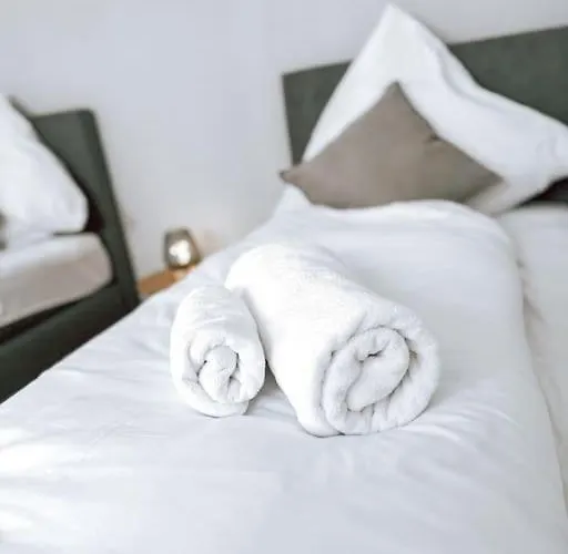 Doreyhome P6 I Modern Flat Ruhige Lage I 11 Personen