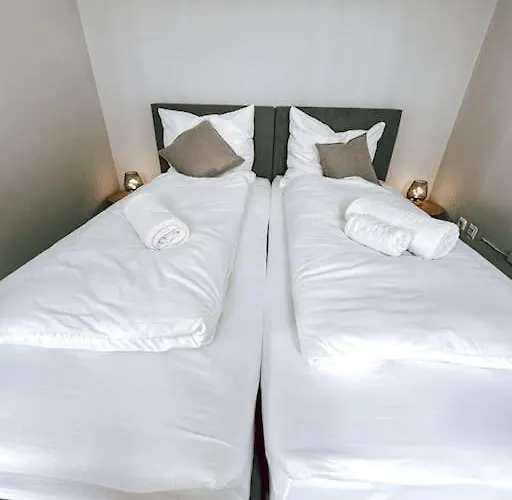 Doreyhome P6 I Modern Flat Ruhige Lage I 11 Personen *