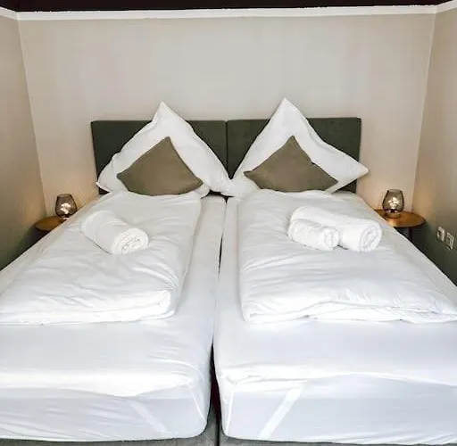 Doreyhome P6 I Modern Flat Ruhige Lage I 11 Personen Daire